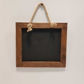 تخته سیاه رنگ تیره