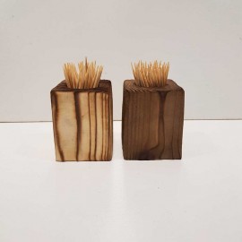 جا خلال دندان چوبی