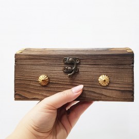 صندوقچه چوبی کوچک قهوه ای