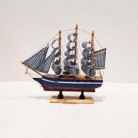 کشتی دکوری 3 بادبانه کوچک بادبان آبی