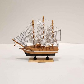 کشتی دکوری 3 بادبانه کوچک