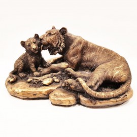 مجسمه ببر محبت