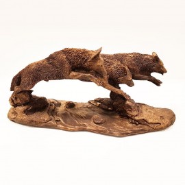 مجسمه گرگ سه تایی